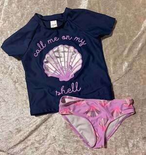 OshKosh B’gosh Toddler Girls Rash Guard Swim Set Size 4T Shell 2 Piece Swimsuit